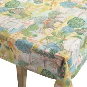 Mantel estampado con tratamiento antimanchas
